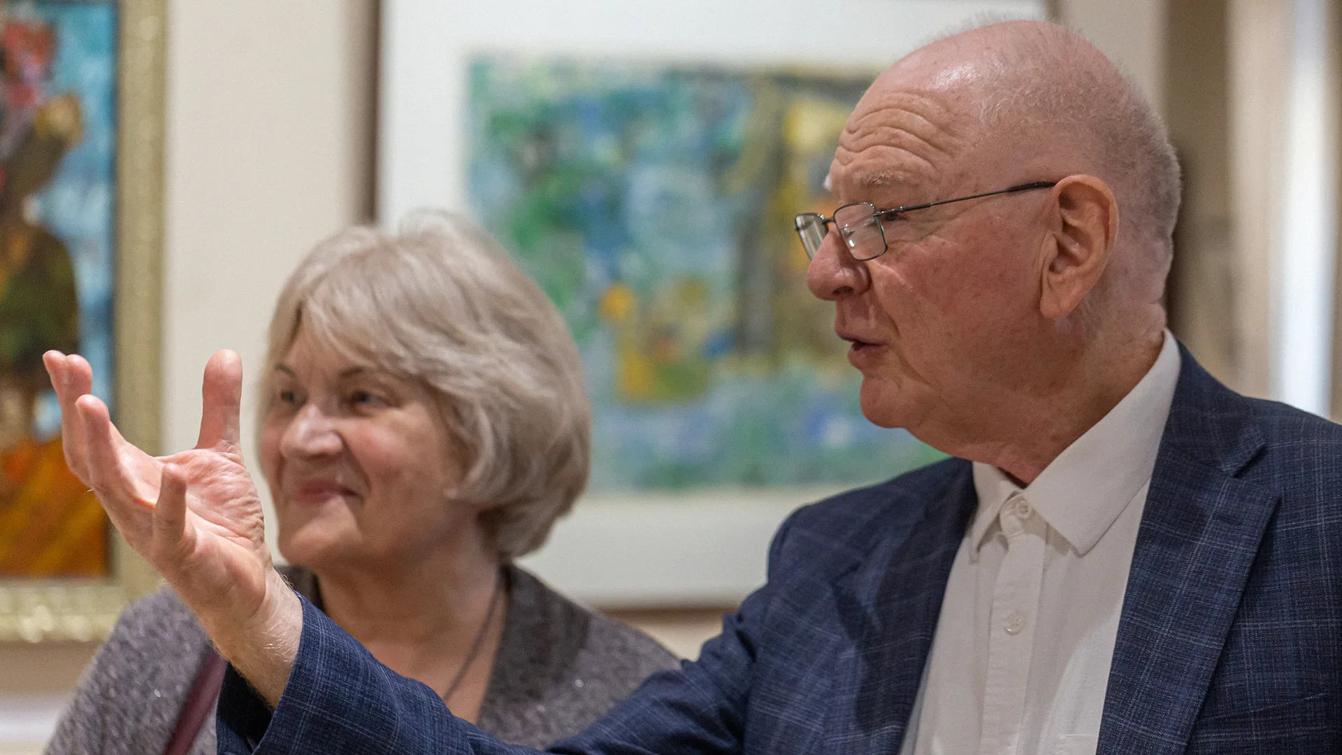 08.15 | Opening of the exhibition “My France: 25 Years of Love”